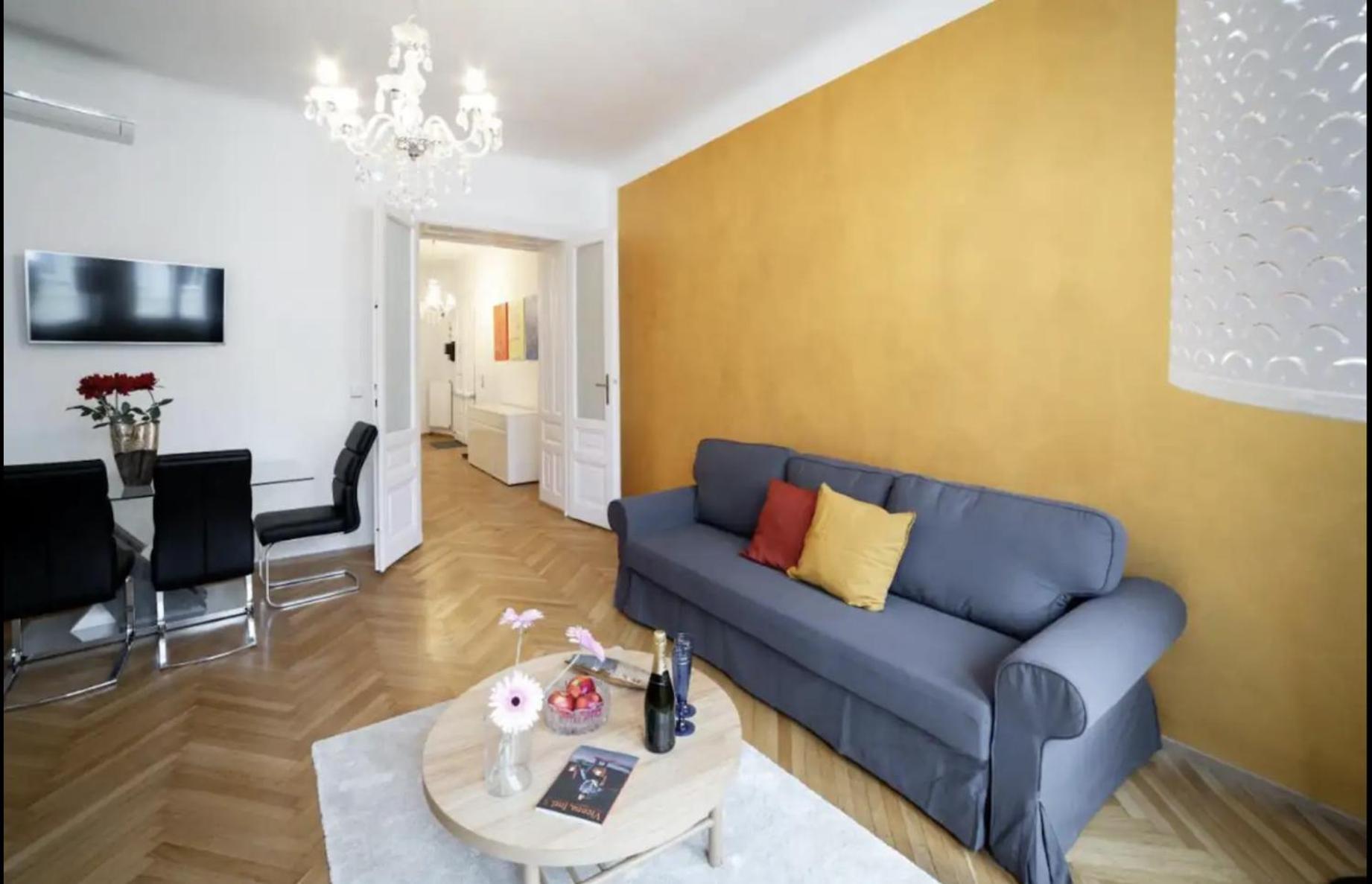 Calm 60M2 Flat Close To Center - Free Parking Wina Bagian luar foto
