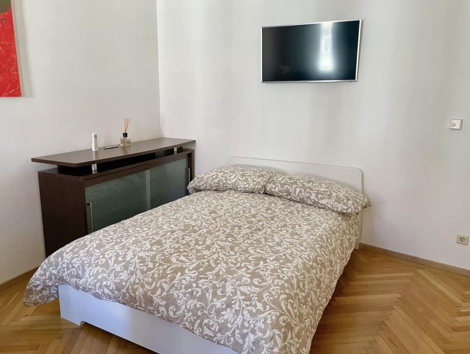 Calm 60M2 Flat Close To Center - Free Parking Wina Bagian luar foto